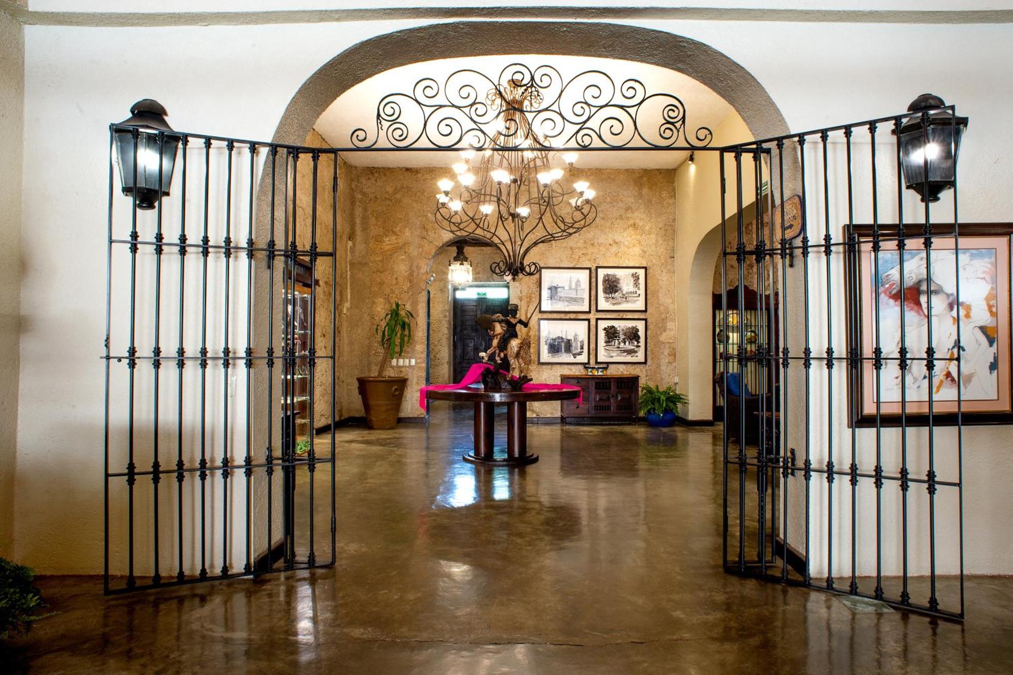 Hotel Boutique Las Palomas De Santiago Pueblo Magico Экстерьер фото