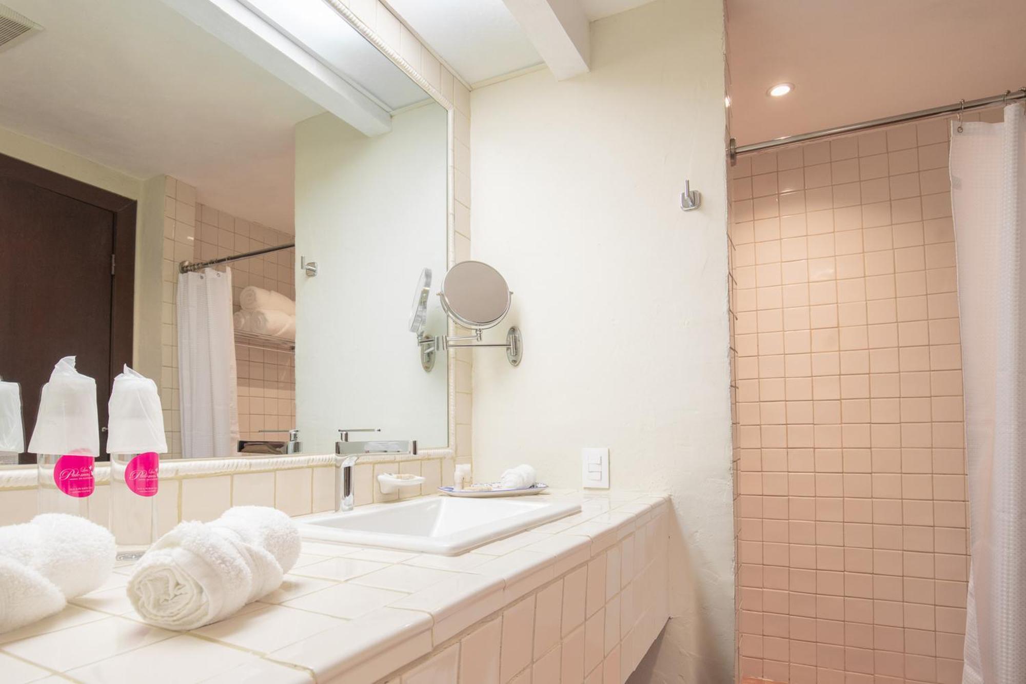 Hotel Boutique Las Palomas De Santiago Pueblo Magico Экстерьер фото